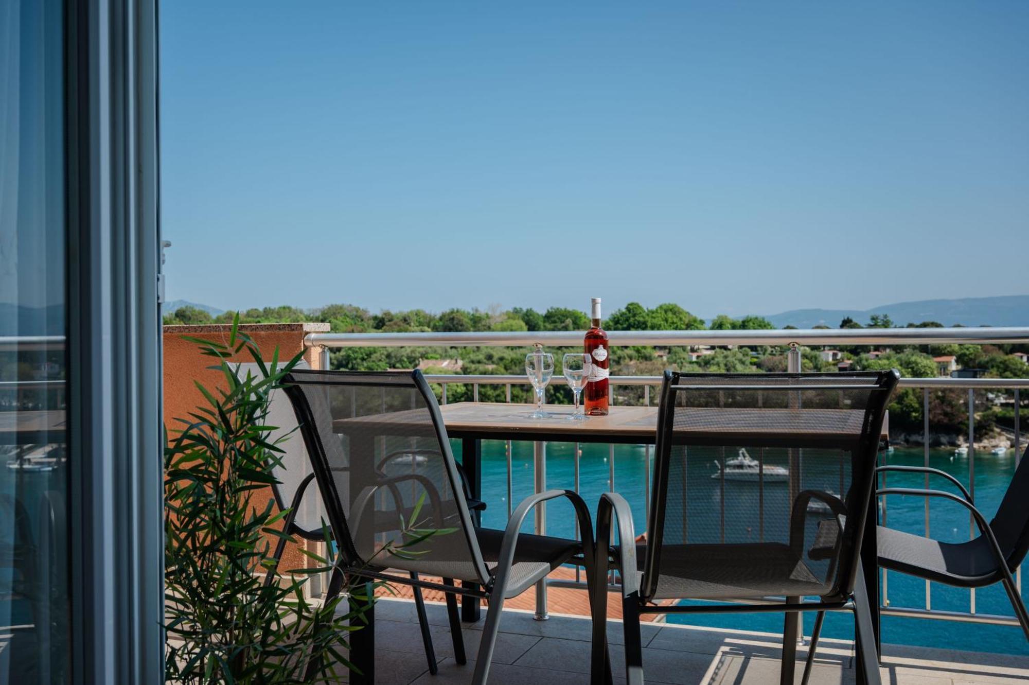 Alex Apartment Drenje  Екстериор снимка
