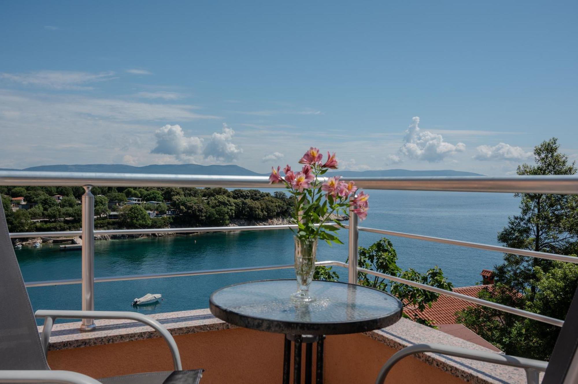 Alex Apartment Drenje  Екстериор снимка