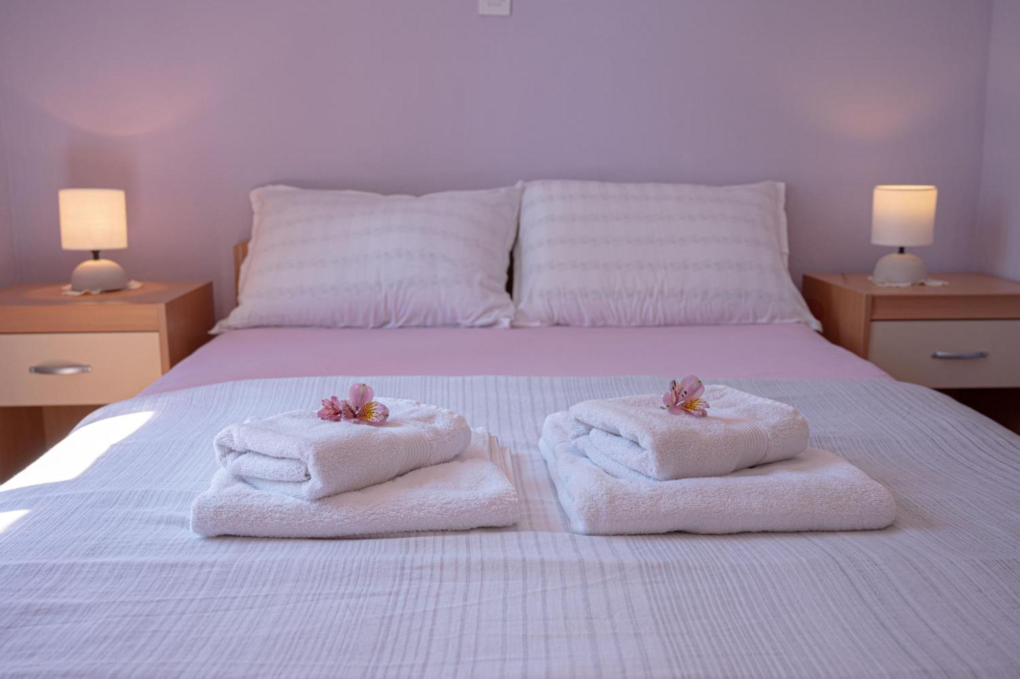 Alex Apartment Drenje  Екстериор снимка